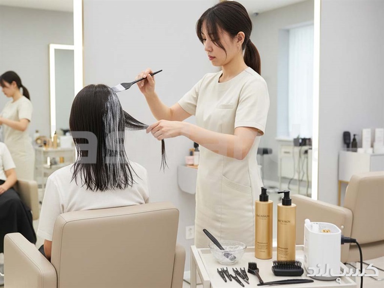 مراحل انجام کراتینه مو در سالن