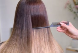 نمایش توضیحات تراپی و احیای تخصصی مو