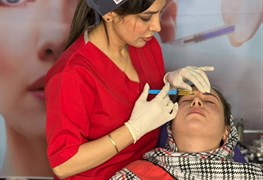 نمایش توضیحات تزریق بوتاکس