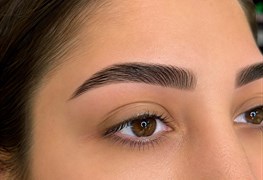 نمایش توضیحات آموزش اصلاح ابرو وکس