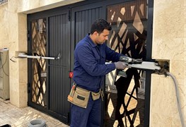 نمایش توضیحات فروش و نصب جک درب پارکینگ
