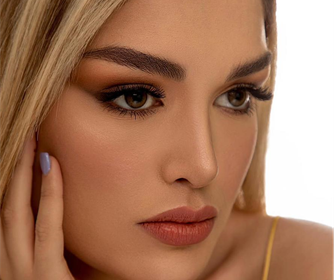 عکس هایی از میکاپ حرفه ای انجام شده در سالن